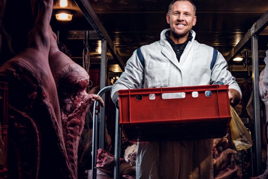 Frigoríficos: Como a NR-36 Ajuda no Controle de Riscos Biológicos