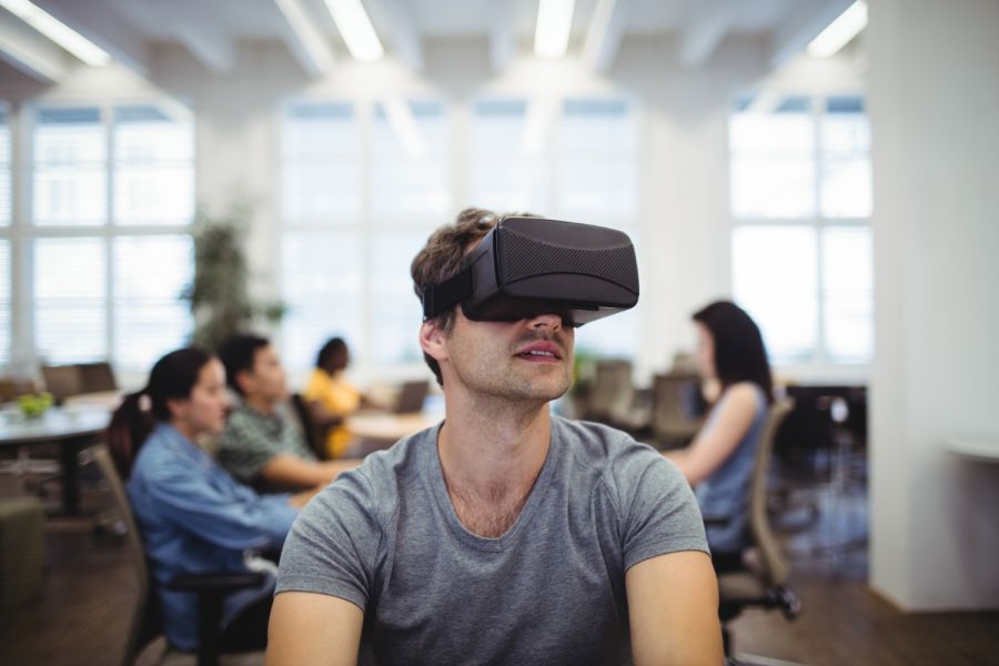 Realidade Virtual em Treinamentos NR: Uma Nova Era para a Segurança no Trabalho