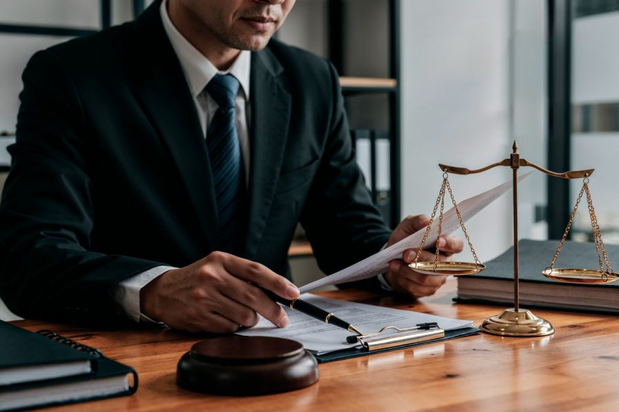 Como Contestar um Laudo Pericial Trabalhista: Guia Completo